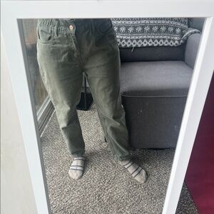 Olive Ankle Pants